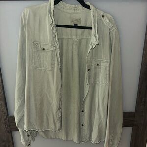 Universal Thread Women's Green Button Down Shirt